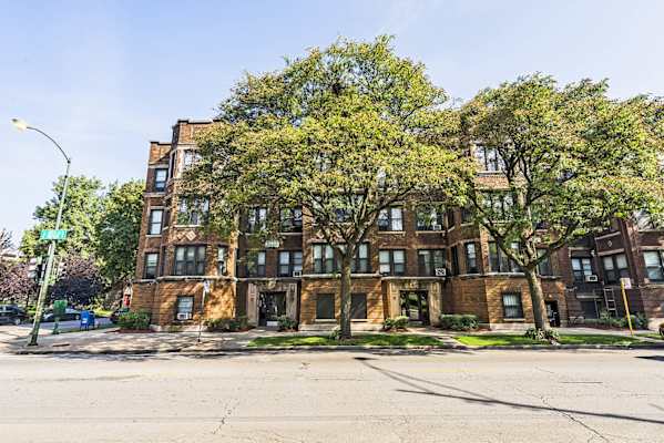 5047 S St Lawrence Ave property